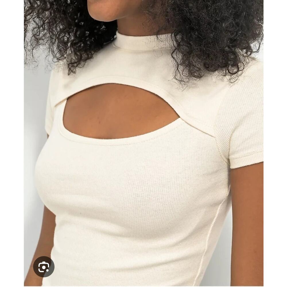 Ninth Hall Fundamentals Cuddie Women's S Cut Out Crop Top Fitted Shirt Zumiez